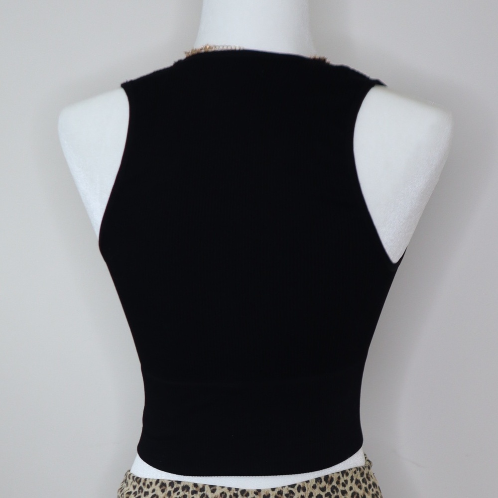 Urban Outfitters Cropped V Tank Black Size Large - Picture 3 of 5